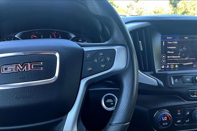 Used 2023 GMC Terrain SLE w/ Driver Convenience Package AWD/4WD image 11