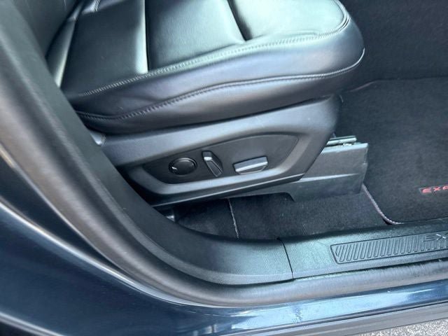 Certified 2023 Ford Explorer XLT w/ Equipment Group 202A AWD/4WD image 6