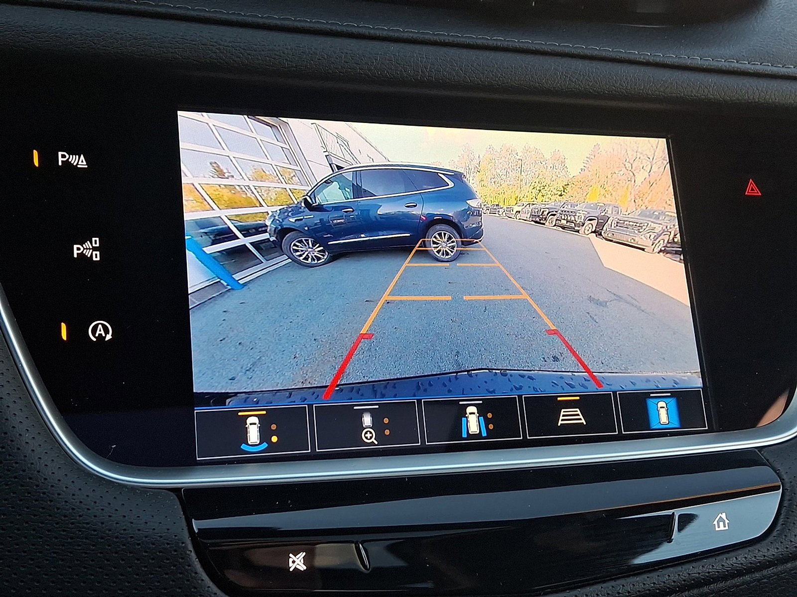 Used 2025 Cadillac XT5 Premium Luxury w/ Technology Package image 19