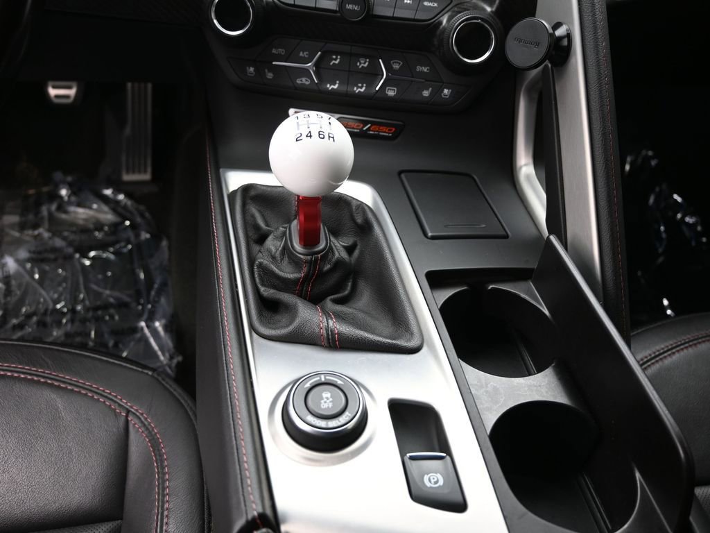 Used 2017 Chevrolet Corvette Z06 w/ Z07 Performance Package image 22