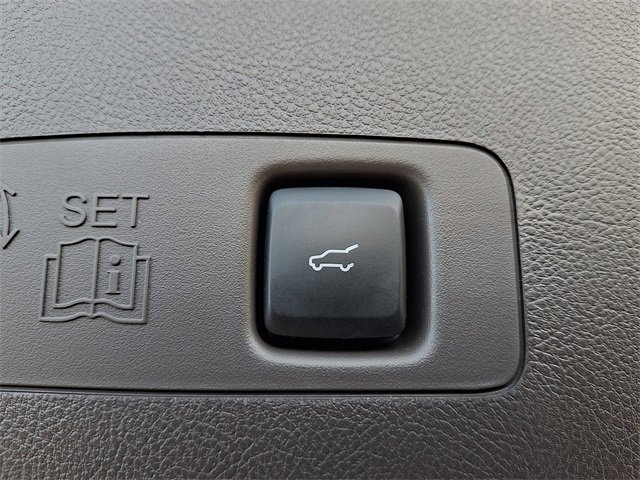 Used 2022 Lincoln Corsair Grand Touring image 31