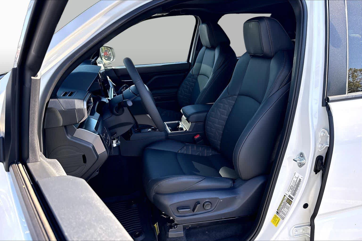 New 2026 Toyota Tacoma TRD Off-Road AWD/4WD image 9