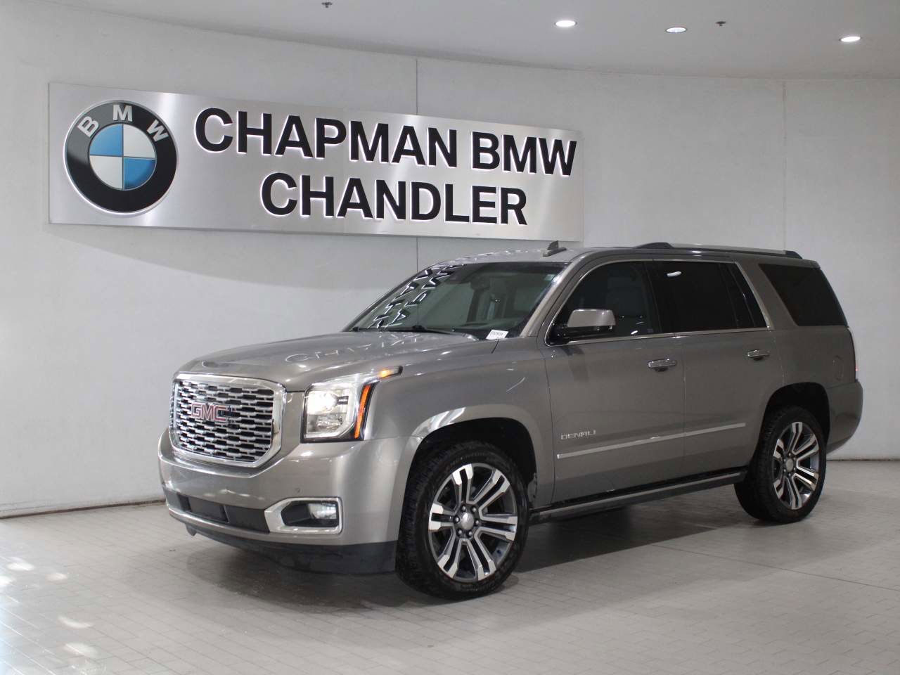 Used 2019 GMC Yukon Denali w/ Denali Ultimate Package image 1