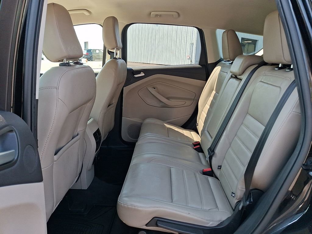 Used 2019 Ford Escape Titanium image 13