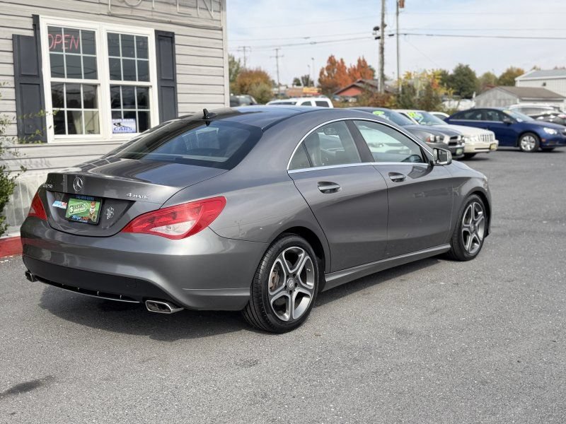 Used 2014 Mercedes-Benz CLA 250 image 5