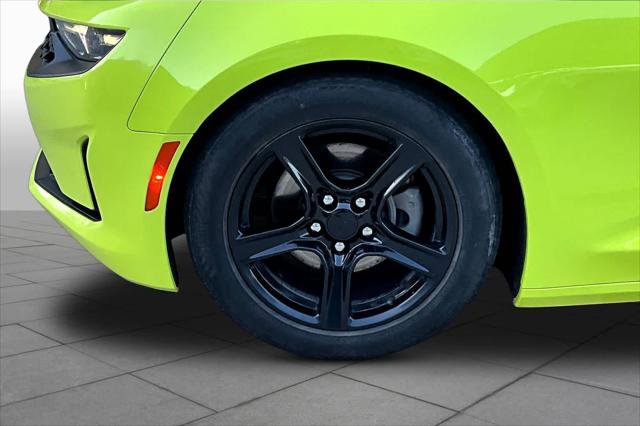 Used 2021 Chevrolet Camaro LT RWD image 10