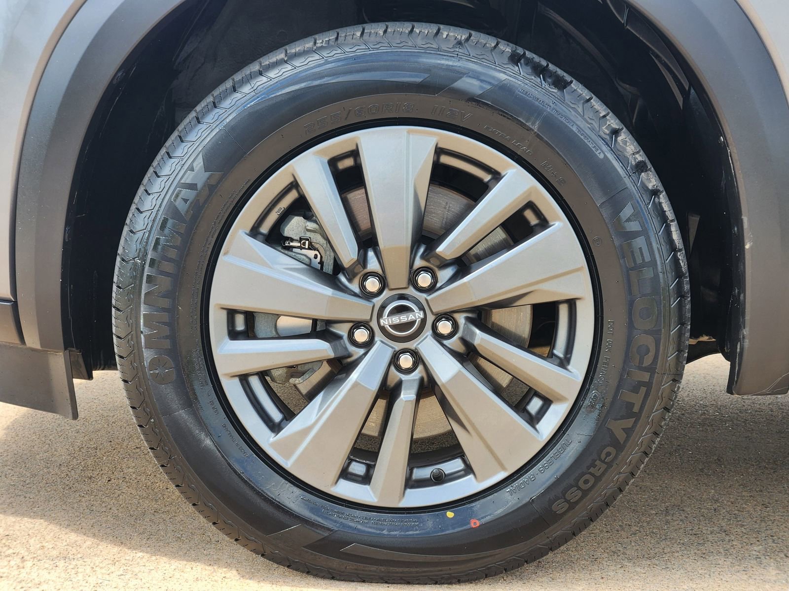 Used 2023 Nissan Pathfinder SV FWD image 14