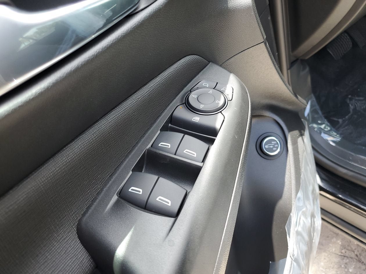 New 2026 Buick Envista Sport Touring w/ Convenience I Package FWD image 17