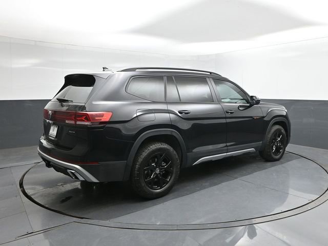 New 2026 Volkswagen Atlas Peak Edition image 11