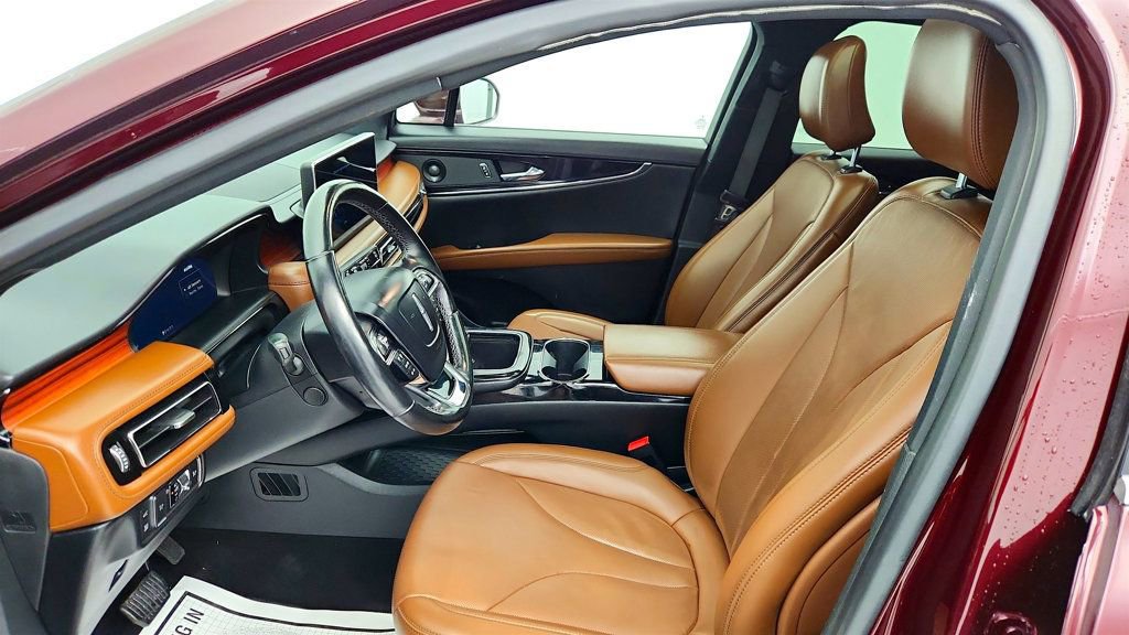 Used 2022 Lincoln Nautilus Reserve w/ Luxury Package image 21