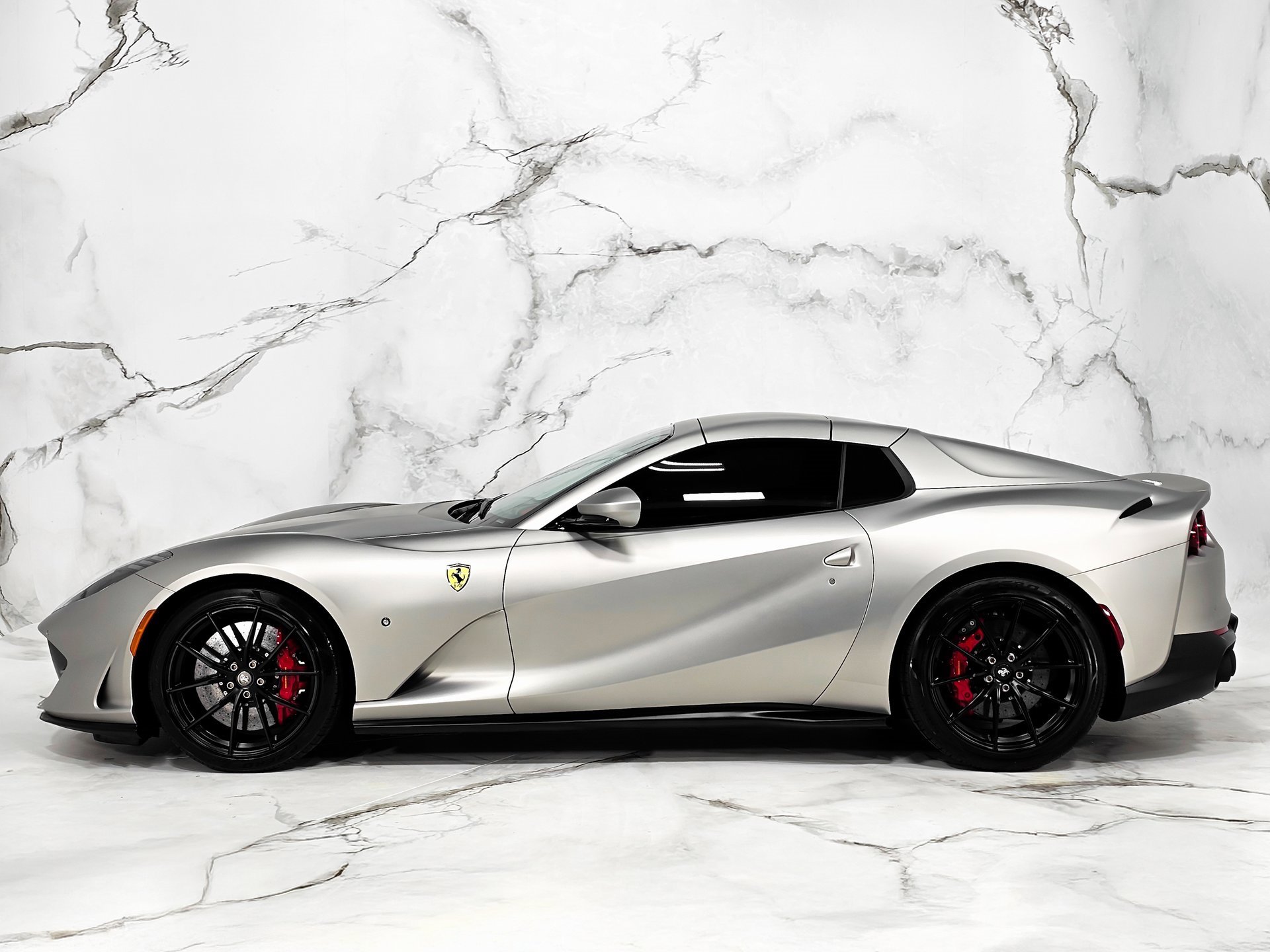 Used 2022 Ferrari 812 GTS image 14