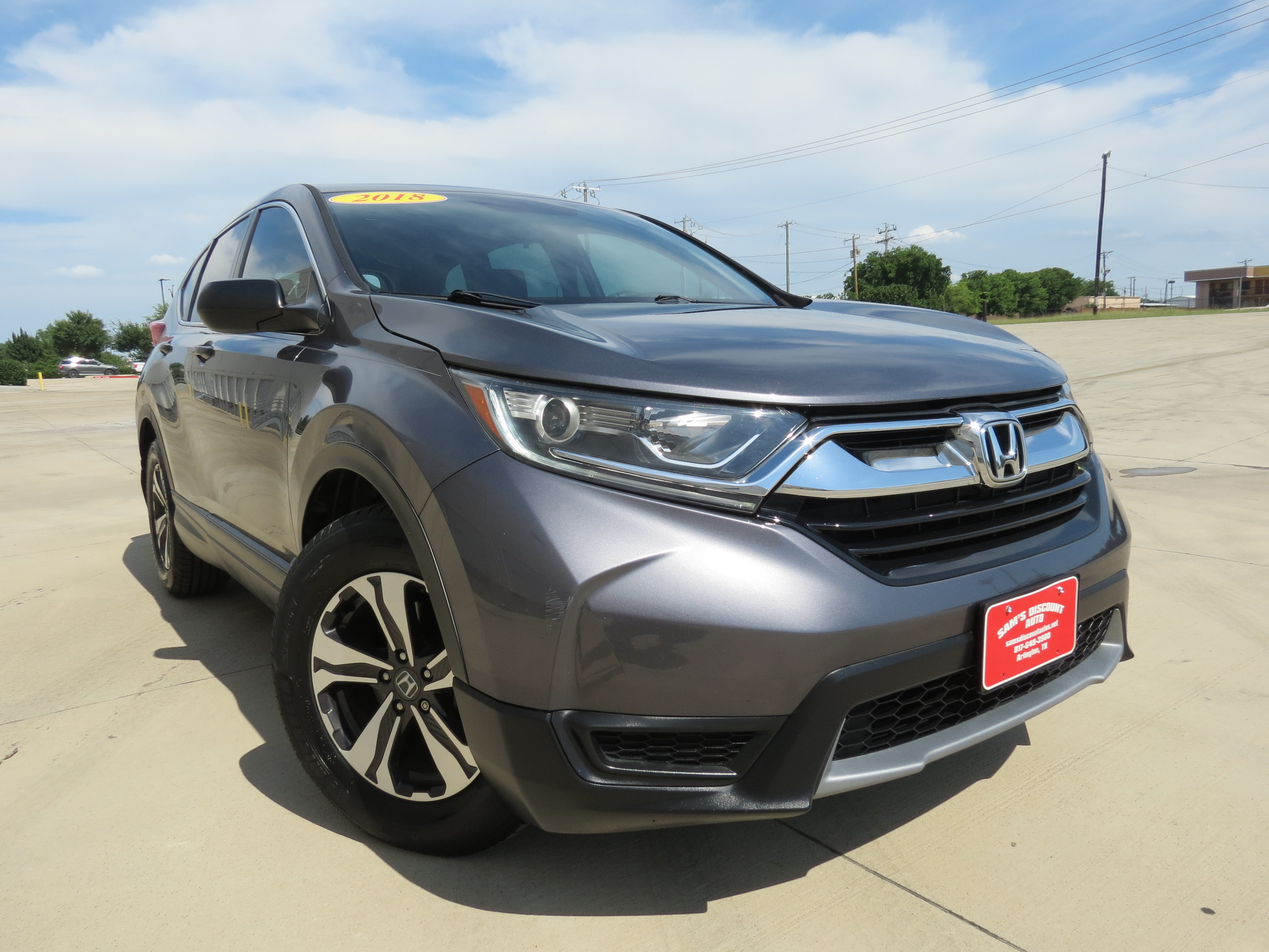 Used 2018 Honda CR-V LX image 2