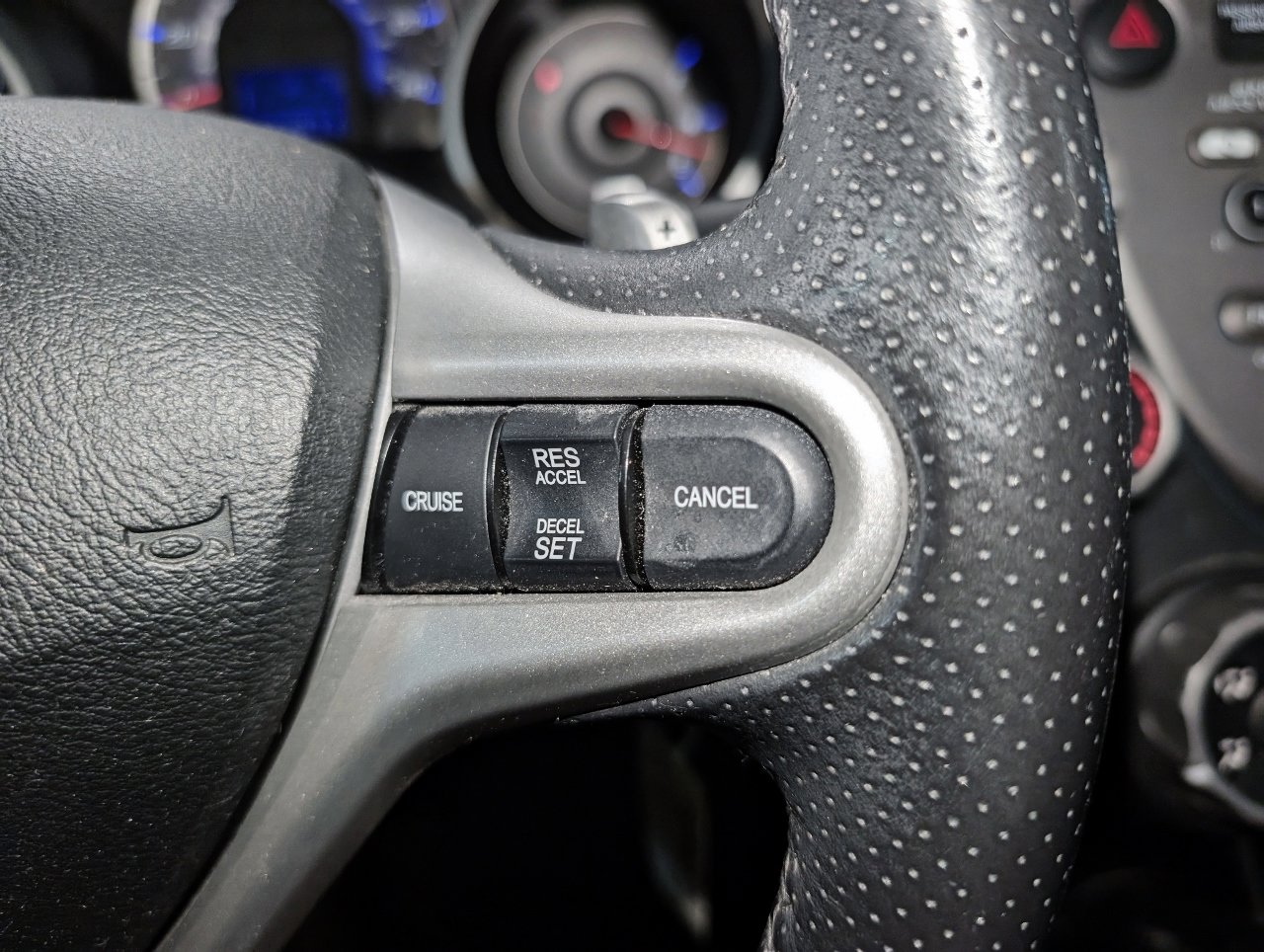 Used 2010 Honda Fit Sport image 39