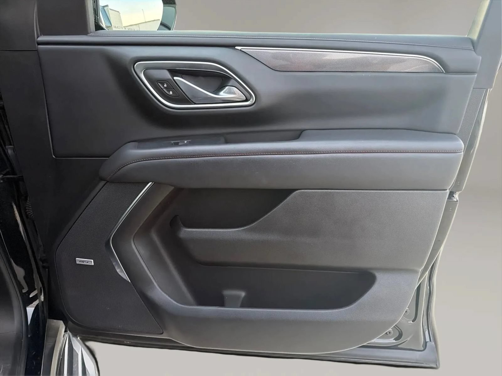 Used 2024 Chevrolet Suburban RST RWD image 24