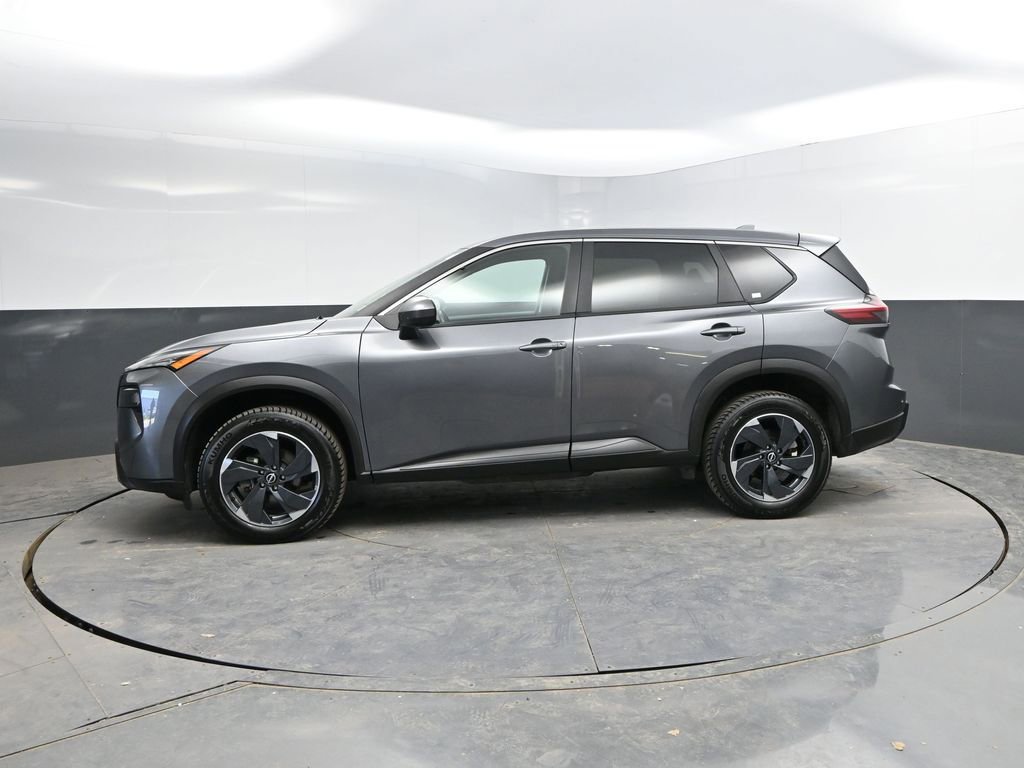 Used 2025 Nissan Rogue SV AWD/4WD image 5
