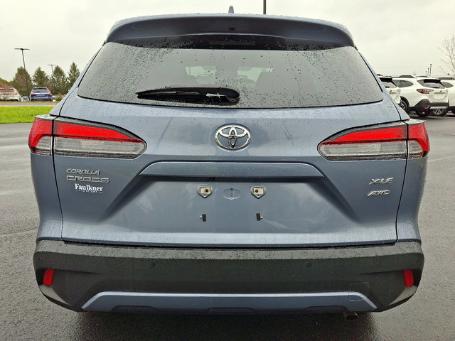 Used 2024 Toyota Corolla Cross XLE AWD/4WD image 6