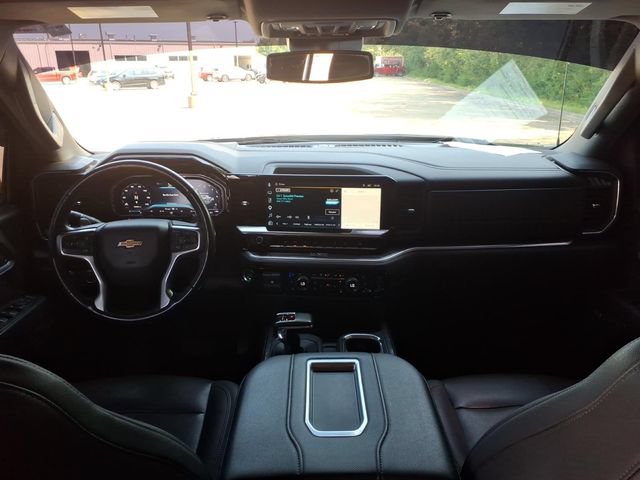 Used 2022 Chevrolet Silverado 1500 LTZ AWD/4WD image 7