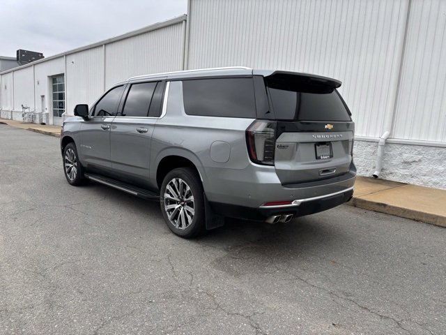 Certified 2025 Chevrolet Suburban High Country image 13
