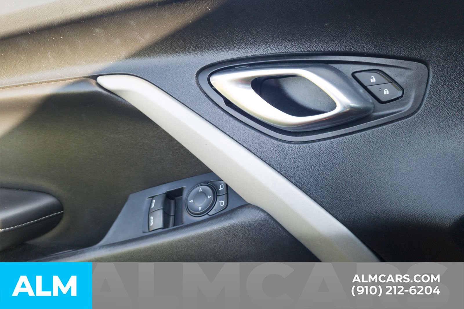 Used 2022 Chevrolet Camaro LT image 19