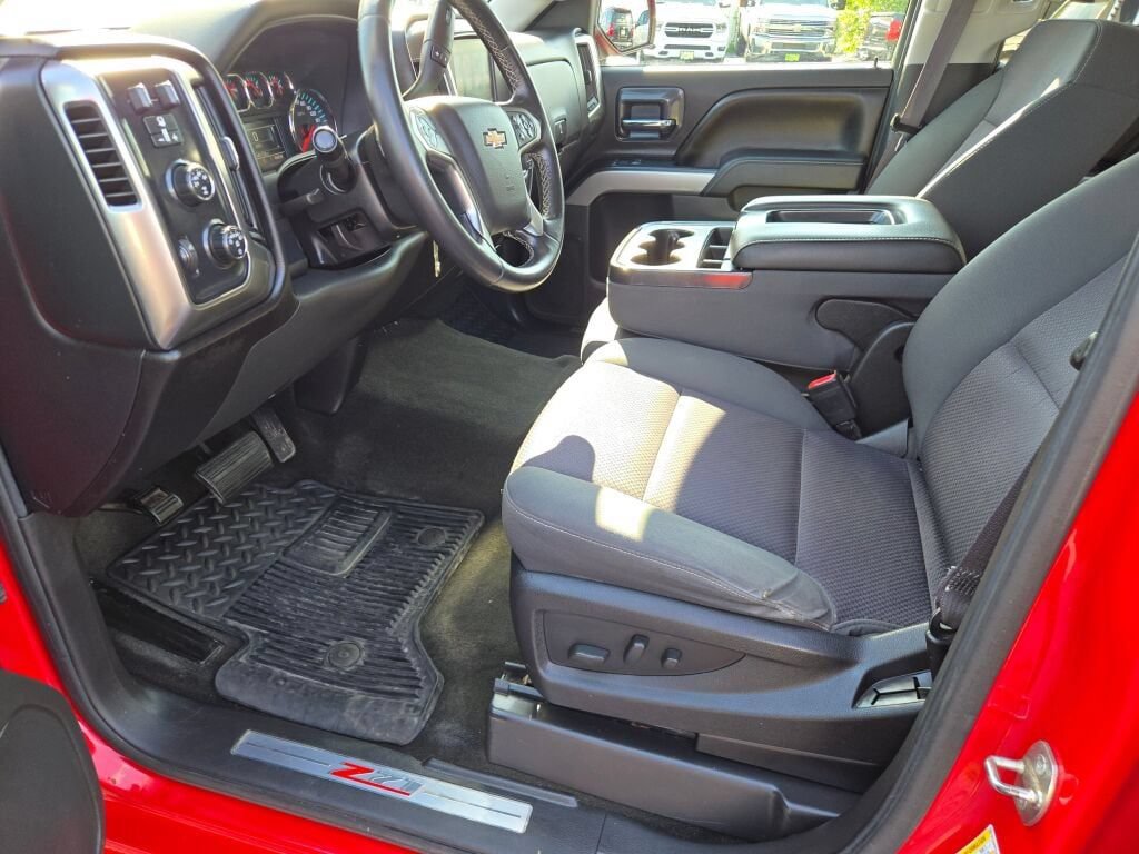 Used 2016 Chevrolet Silverado 1500 LT w/ All Star Edition AWD/4WD image 27