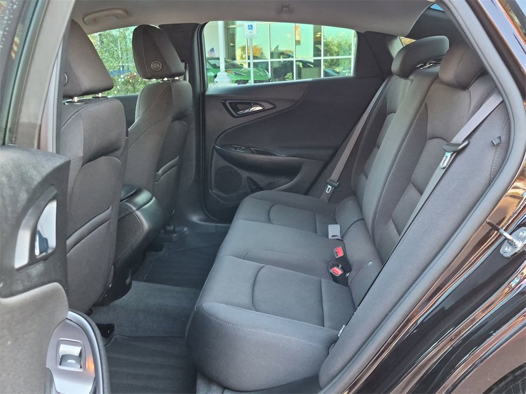 Used 2021 Chevrolet Malibu LS image 21