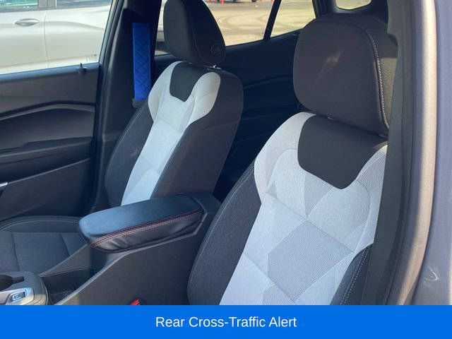 Certified 2024 Chevrolet Trax RS w/ Driver Confidence Package image 4