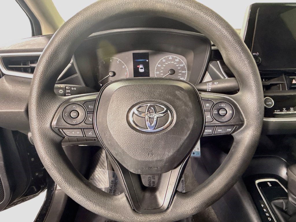 Used 2023 Toyota Corolla LE FWD image 12