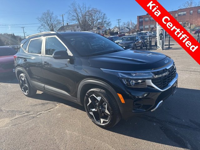 Certified 2025 Kia Seltos S image 1