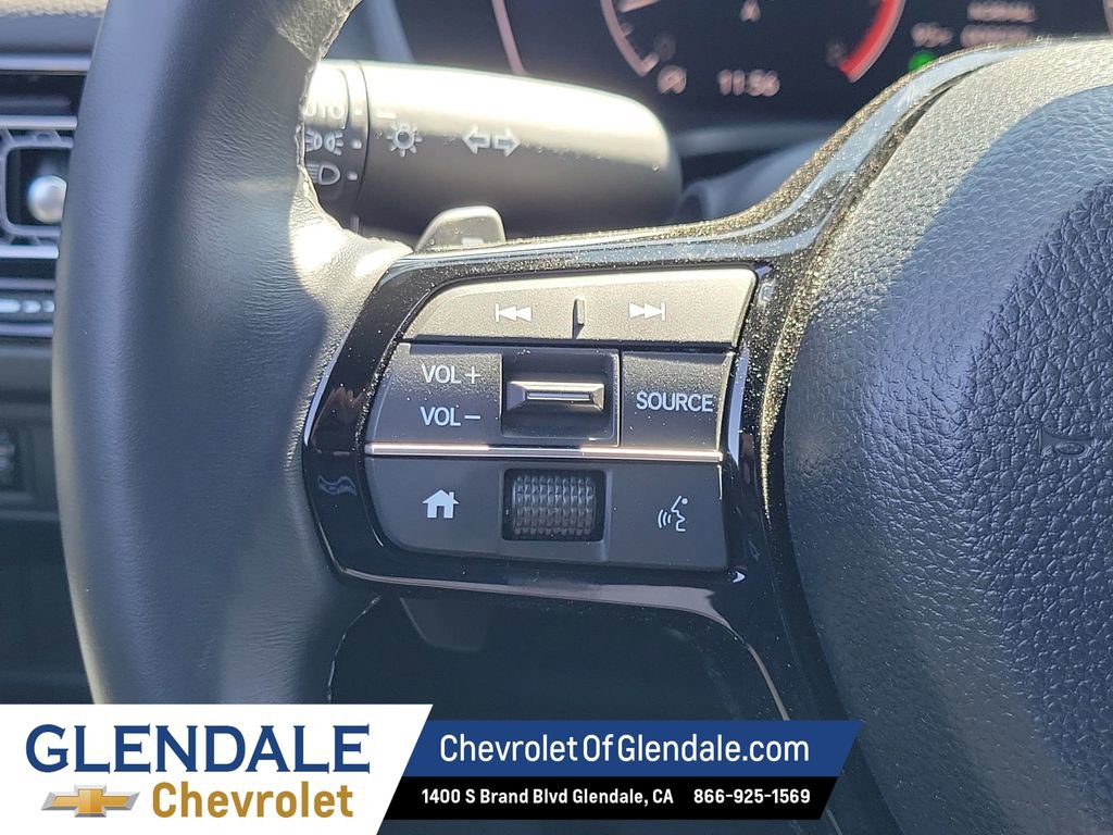 Used 2025 Honda Civic Sport image 31