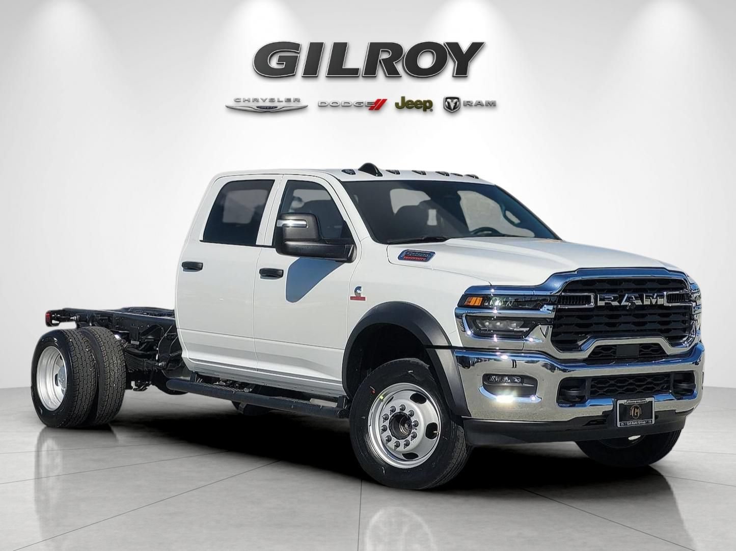 New 2026 RAM 5500 Tradesman w/ Chrome Appearance Group AWD/4WD image 2