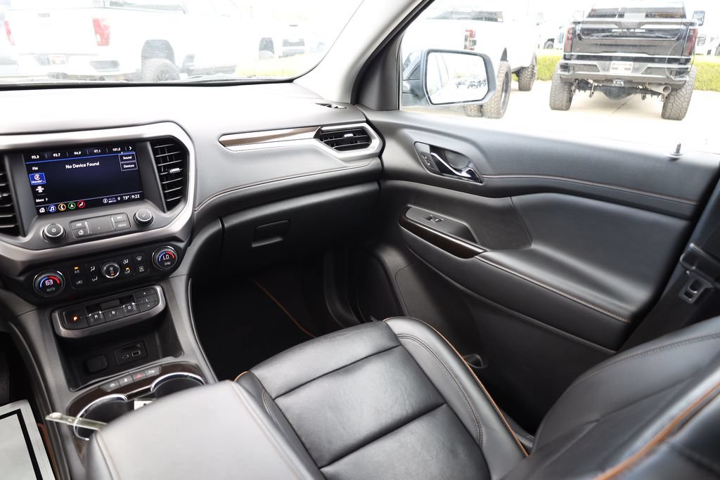 Used 2022 GMC Acadia AT4 w/ Preferred Package AWD/4WD image 21