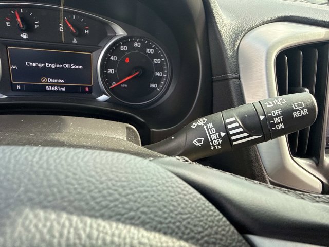 Used 2024 GMC Terrain SLT AWD/4WD image 33