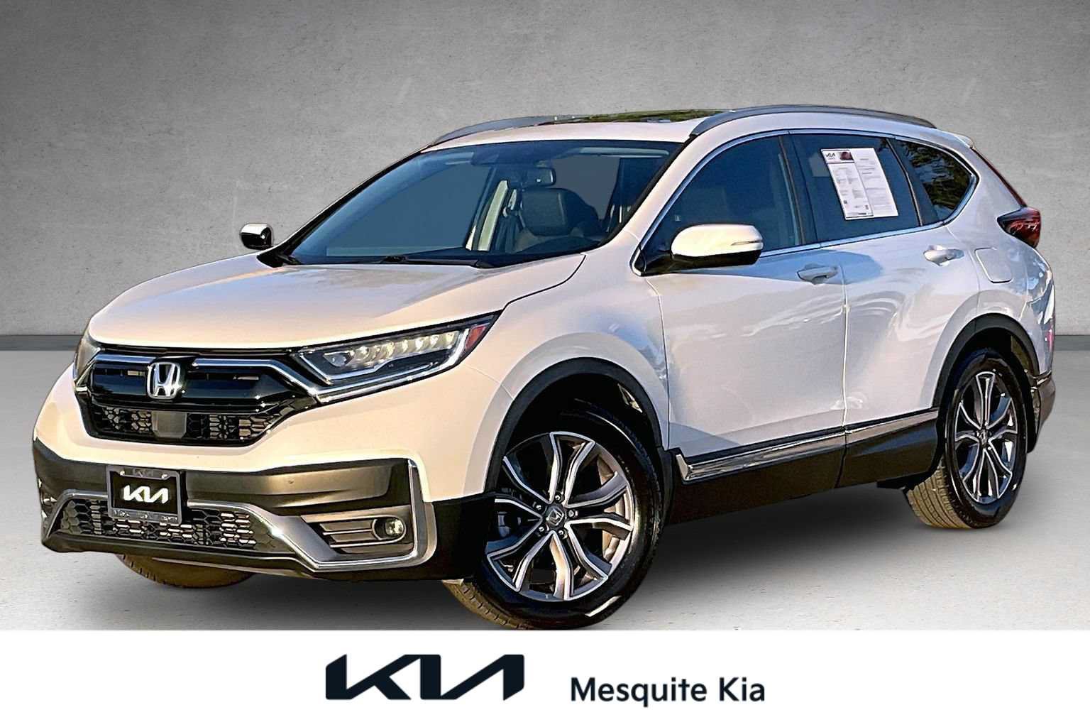 Used 2020 Honda CR-V Touring image 1
