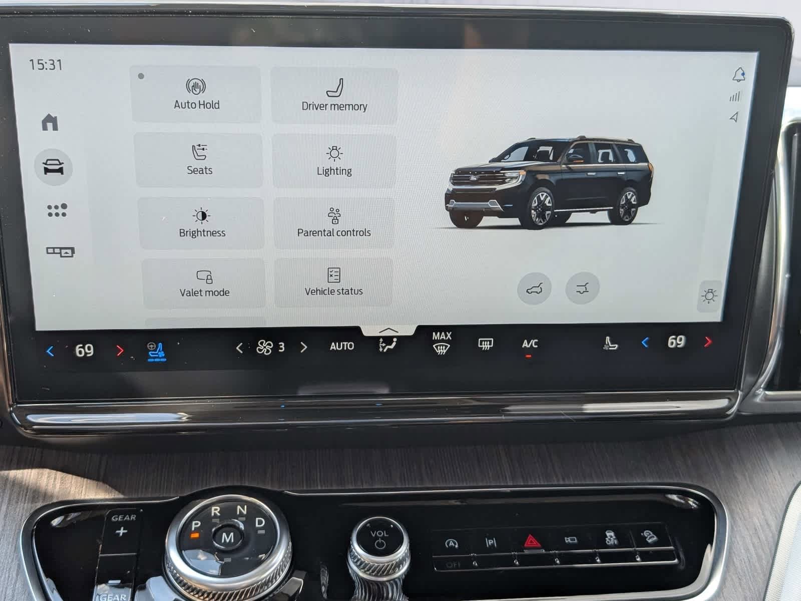 Used 2026 Ford Expedition Platinum w/ Platinum Ultimate Package AWD/4WD image 34