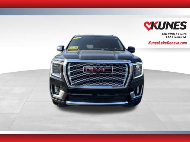 Used 2022 GMC Yukon Denali w/ Denali Premium Package image 11
