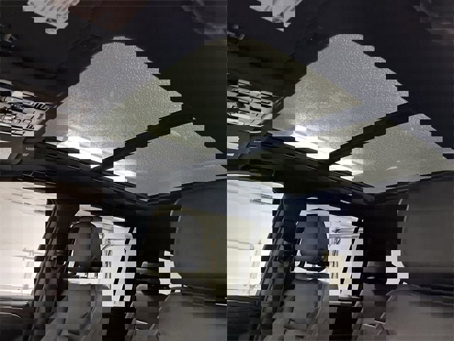 Used 2023 Chevrolet Suburban Z71 w/ Luxury Package image 18