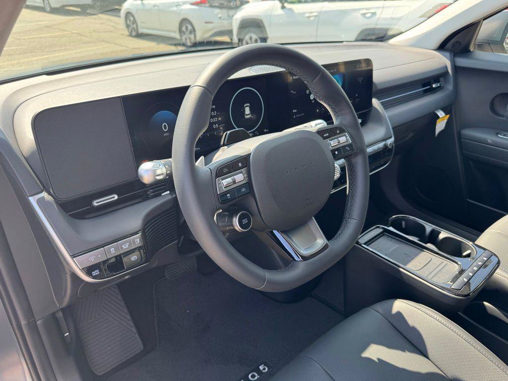 New 2025 Hyundai Ioniq 5 SEL AWD/4WD image 15