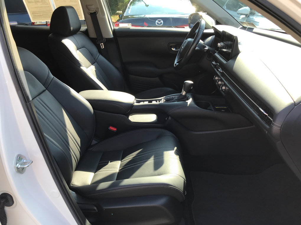 Used 2023 Honda HR-V EX-L image 27