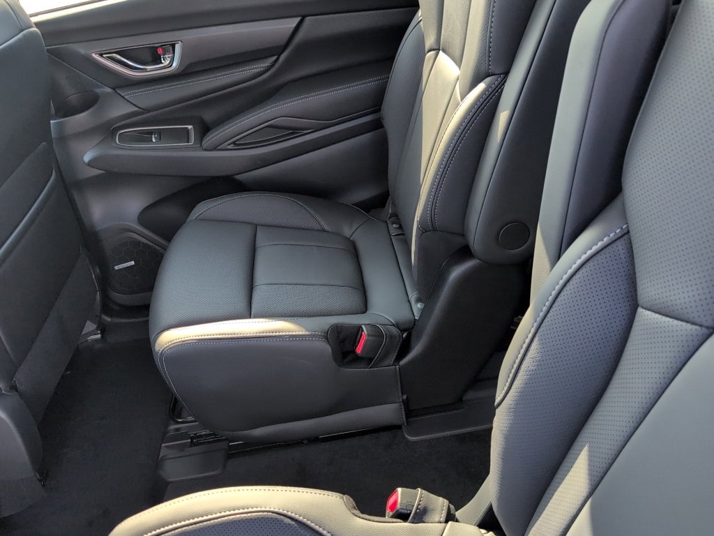 New 2025 Subaru Ascent Limited image 48