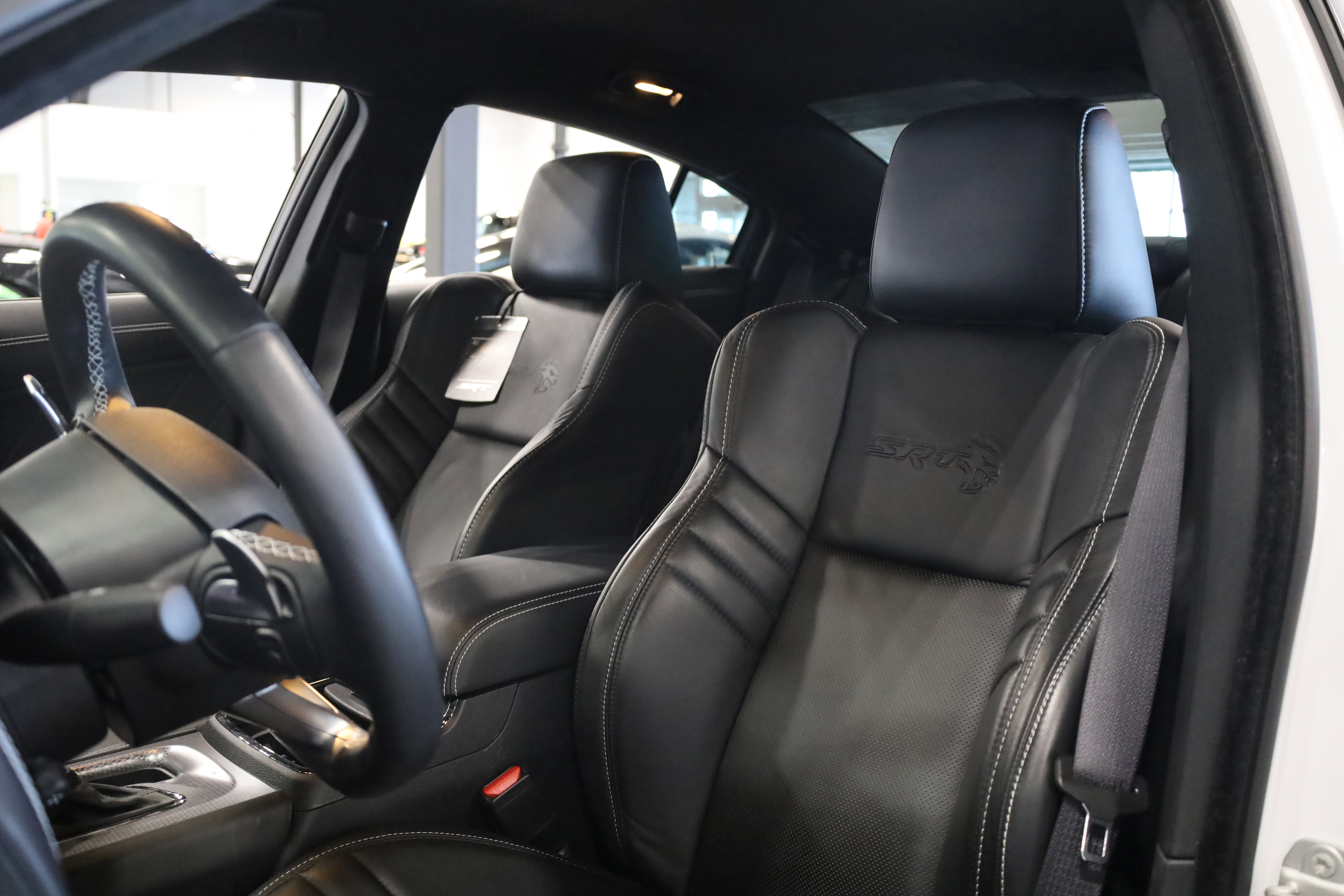 Used 2023 Dodge Charger SRT Hellcat w/ Harman/Kardon Audio Group image 17