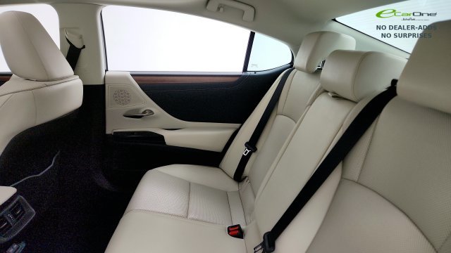 Used 2025 Lexus ES 350 w/ Premium Package FWD image 45