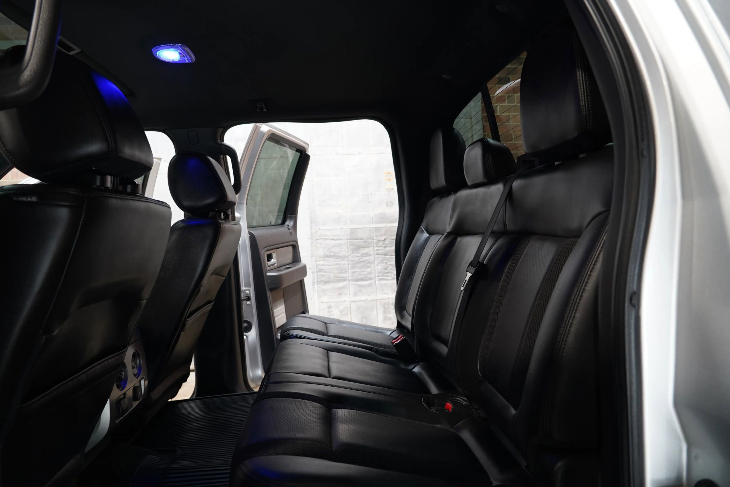 Used 2014 Ford F150 Raptor w/ Equipment Group 801A Luxury image 45