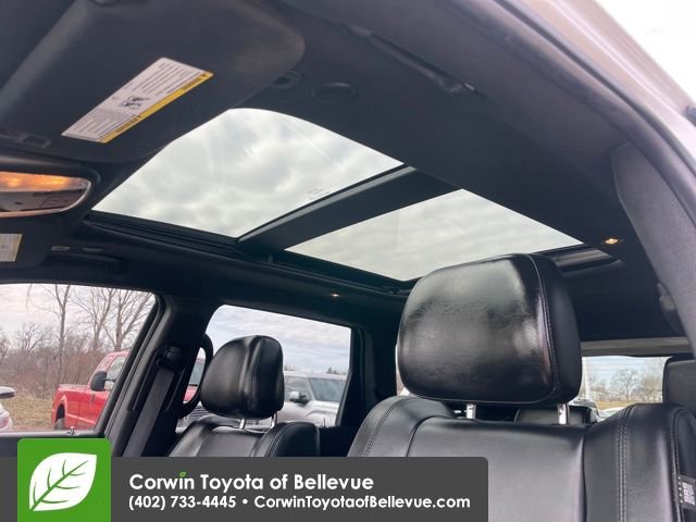 Used 2021 Jeep Grand Cherokee Limited w/ Luxury Group II image 17