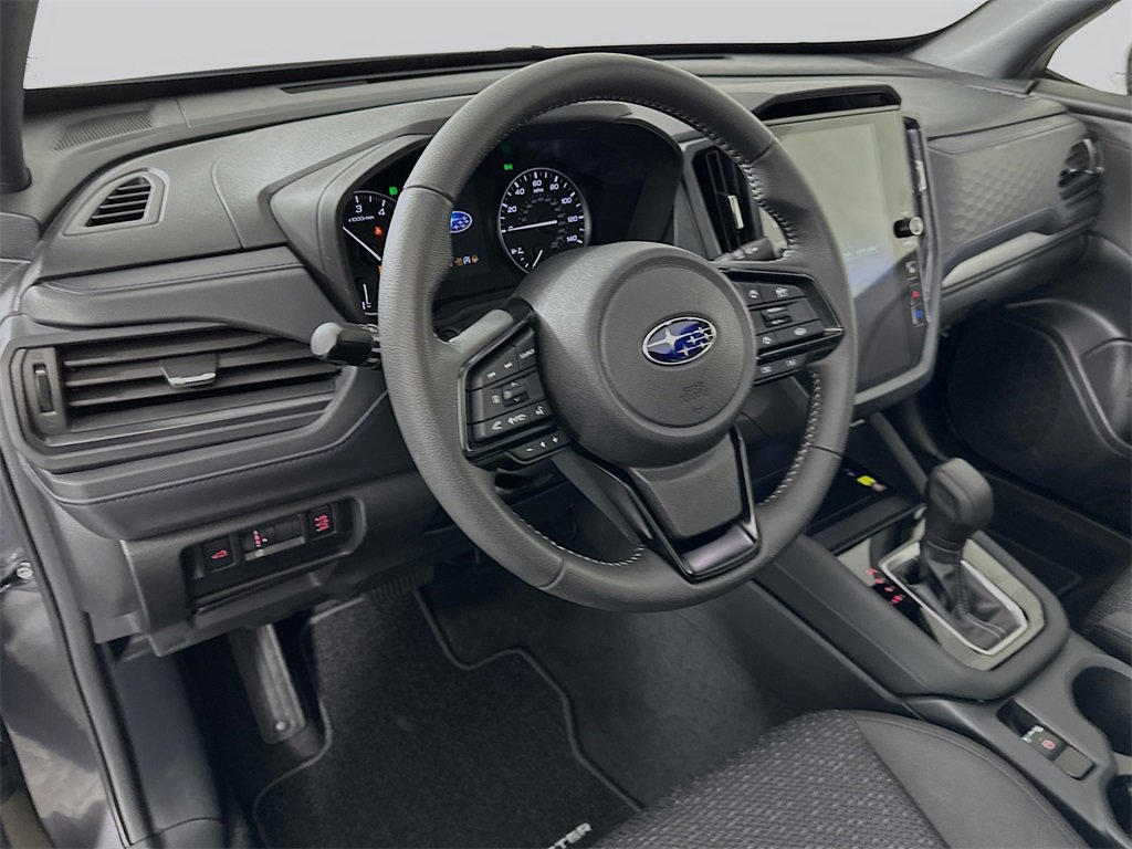 Used 2025 Subaru Forester Premium image 14
