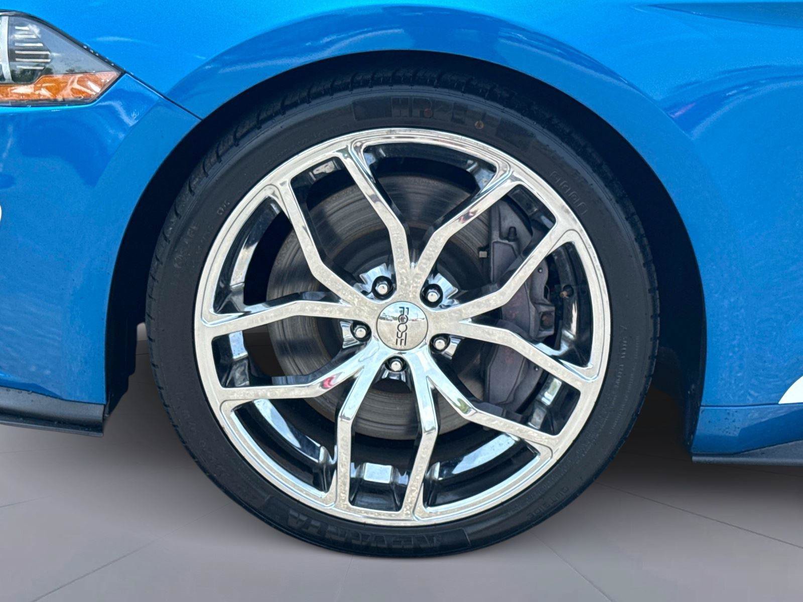 Used 2020 Ford Mustang GT Premium w/ GT Performance Package RWD image 11