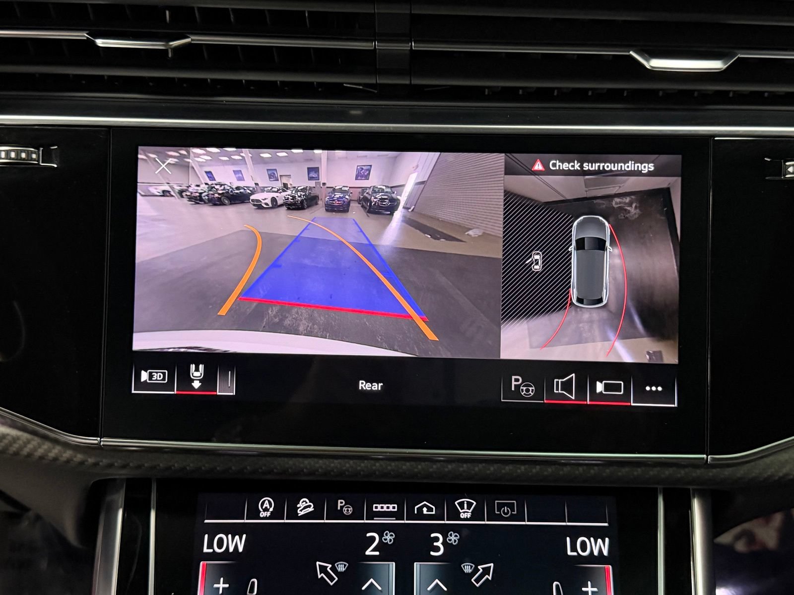 Used 2023 Audi RS Q8 w/ Black Optic Package AWD/4WD image 35