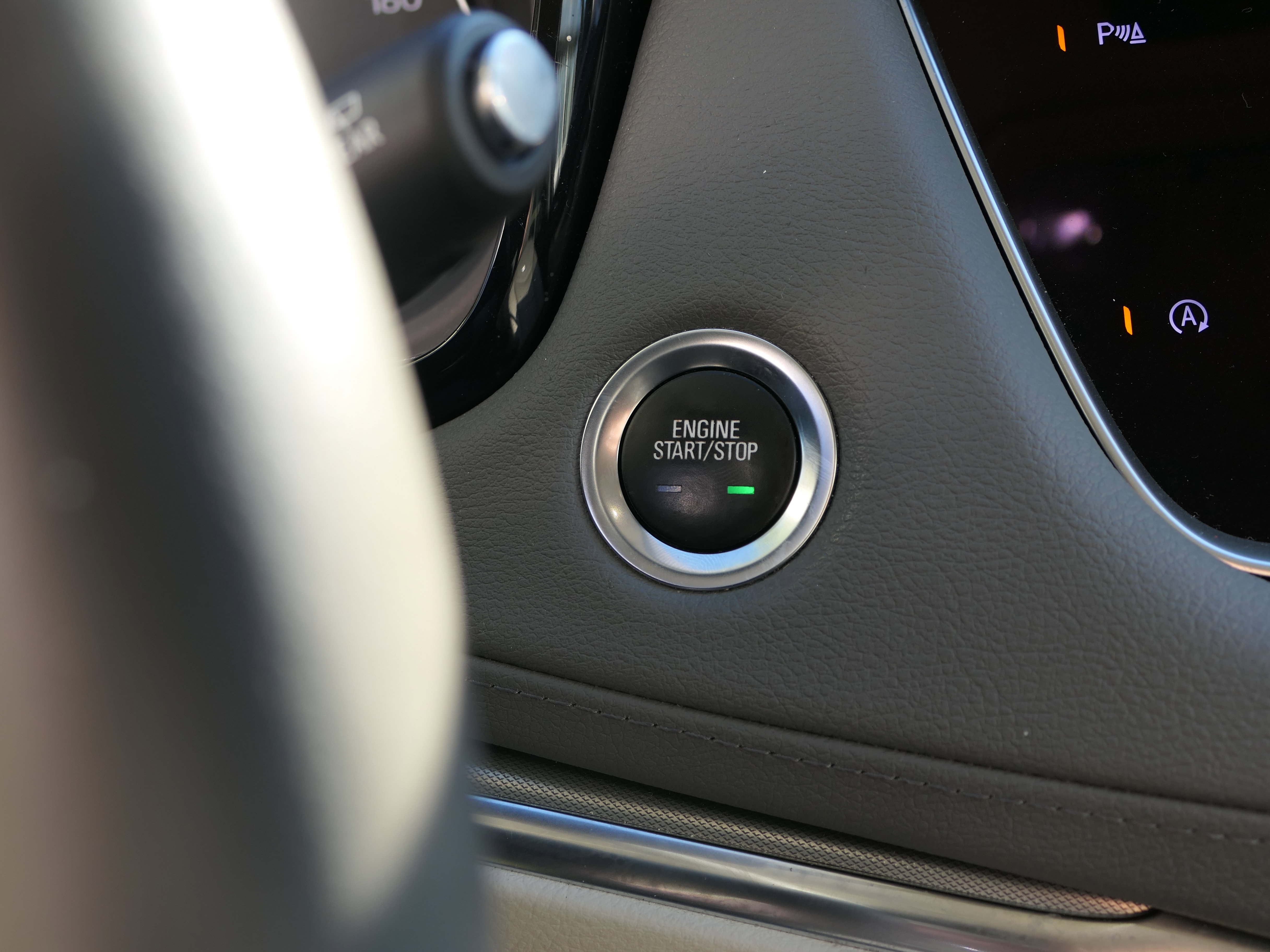 Certified 2023 Cadillac XT5 Premium Luxury image 17