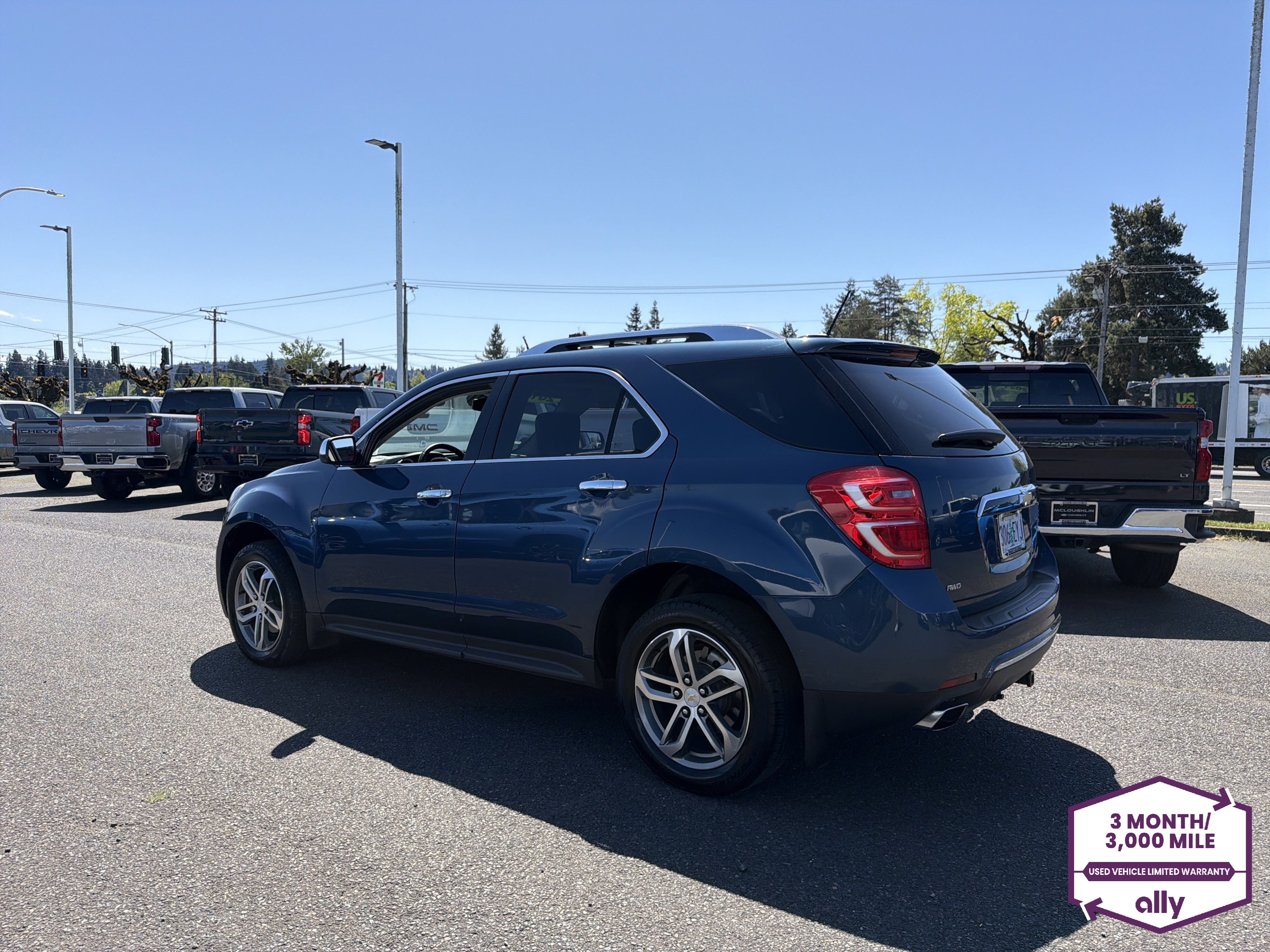 Used 2016 Chevrolet Equinox LTZ w/ Enhanced Convenience Package AWD/4WD image 2