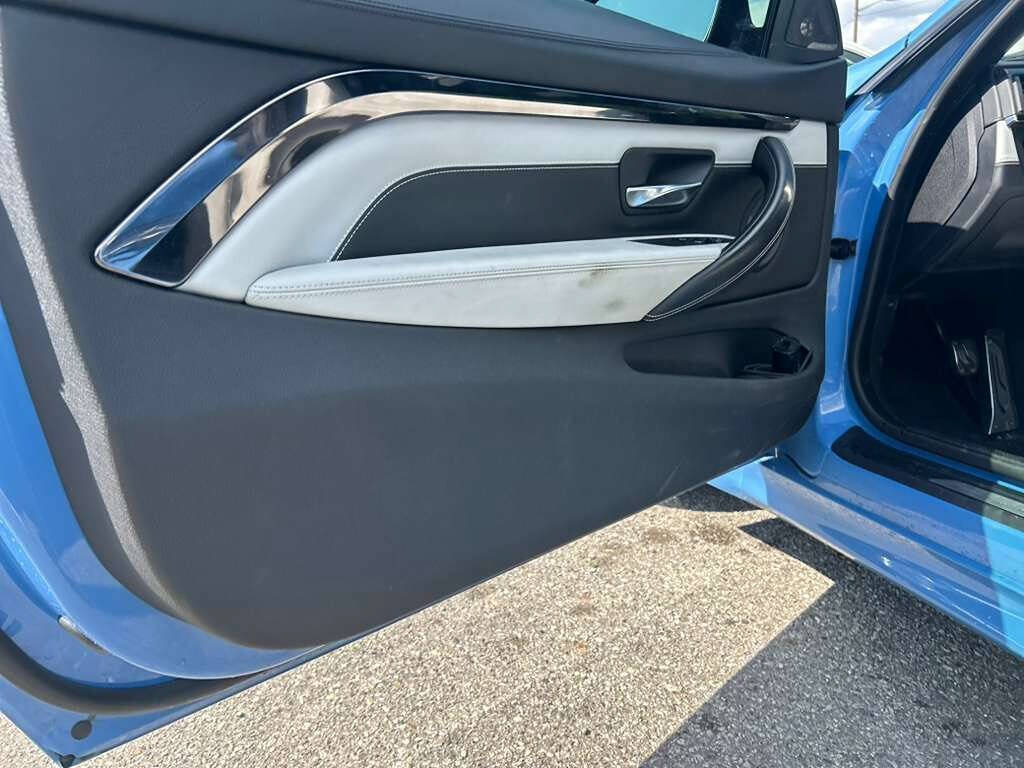 Used 2015 BMW M4 Coupe RWD image 10