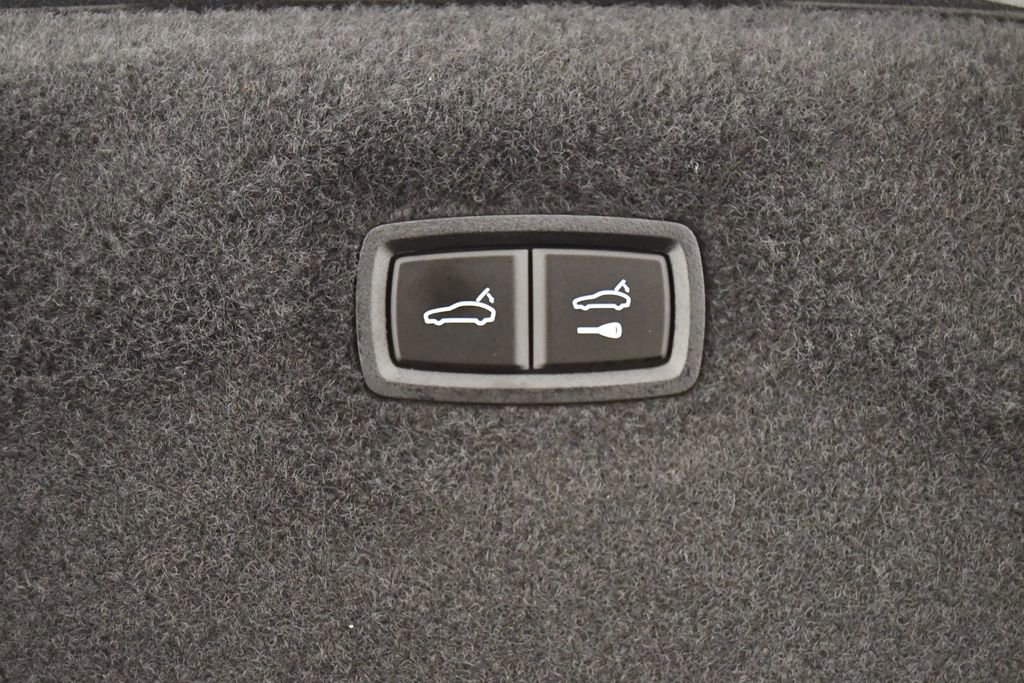 Certified 2025 Porsche Taycan 4S image 62